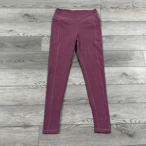 Victorias Secret Incredible Essential  leggings with pockets